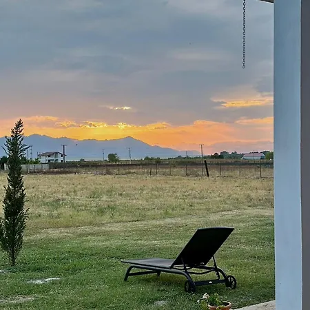 Ballkan Oda ve Kahvaltı Grilë