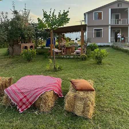 Ballkan Oda ve Kahvaltı