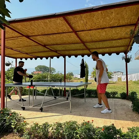 Couette-café Ballkan Grilë