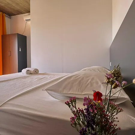 Ballkan Frühstückspension Grilë